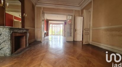 Mansion 10 rooms of 281 m² in Reims (51100)