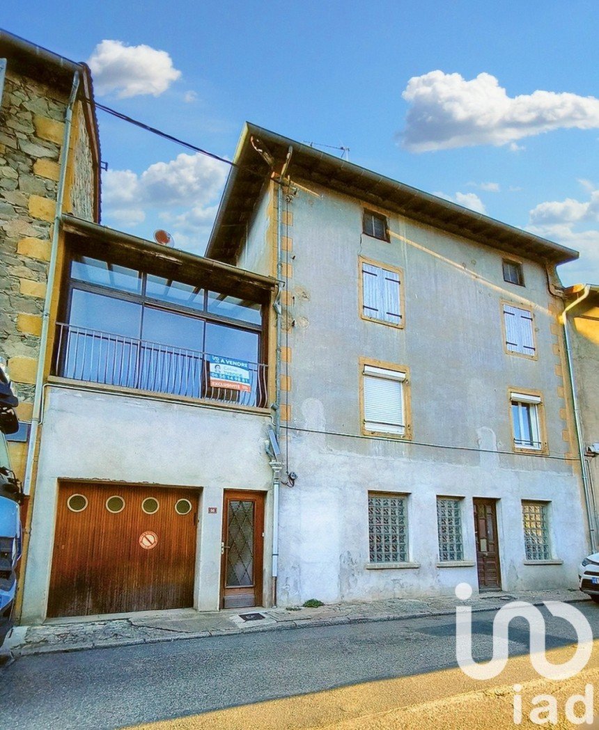 Maison 6 pièces de 140 m² à Saint-Clément-sur-Valsonne (69170)