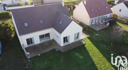 Maison 7 pièces de 229 m² à Bondaroy (45300)