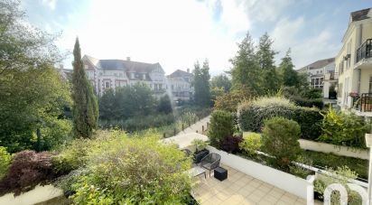 Apartment 3 rooms of 65 m² in Le Plessis-Robinson (92350)