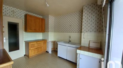 Apartment 3 rooms of 77 m² in Besançon (25000)