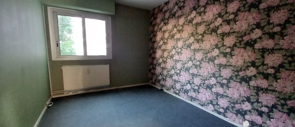 Apartment 3 rooms of 77 m² in Besançon (25000)