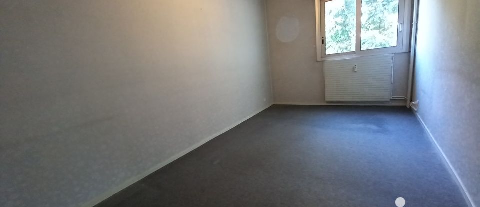 Apartment 3 rooms of 77 m² in Besançon (25000)