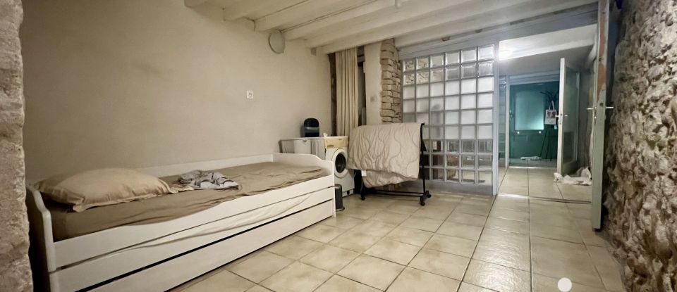 Maison 4 pièces de 89 m² à Avignon (84000)