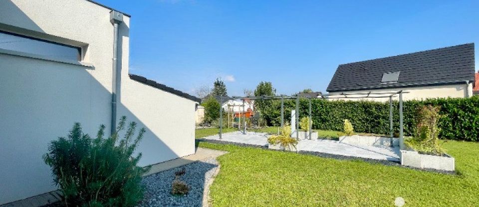 Maison 5 pièces de 155 m² à Durrenbach (67360)