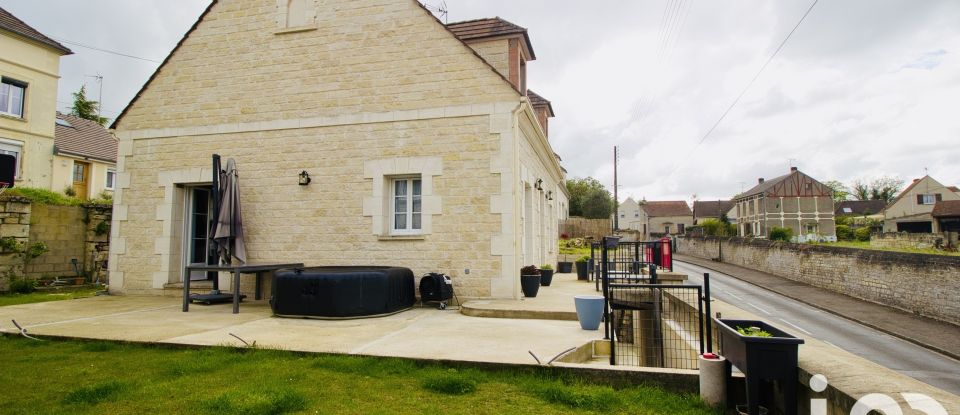 Maison 6 pièces de 128 m² à Saint-Maximin (60740)