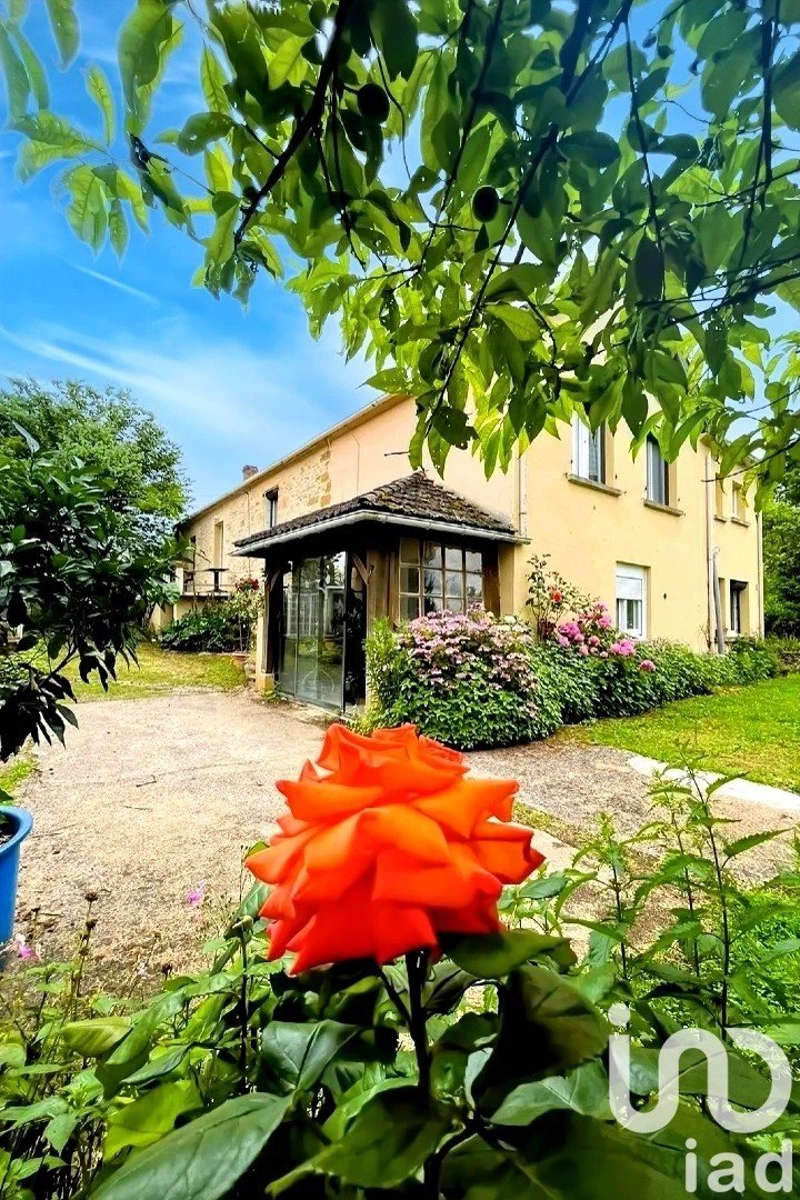 Vente Maison 141m² 10 Pièces à Sarlat-la-Canéda (24200) - Iad France