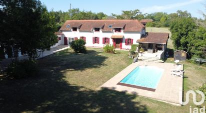 House 8 rooms of 208 m² in Moncaup (64350)