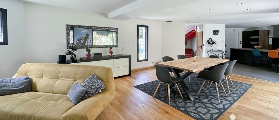 Maison 5 pièces de 122 m² à Lorient (56100)