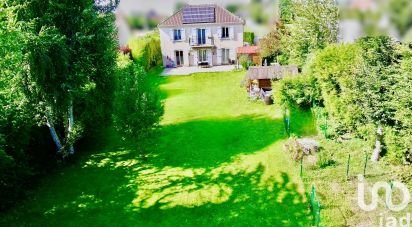 House 6 rooms of 144 m² in Andeville (60570)