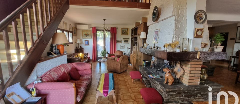 House 10 rooms of 275 m² in Montauriol (66300)