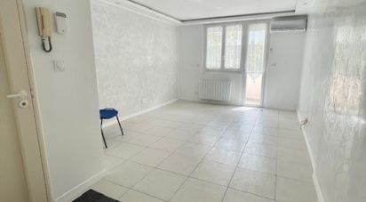 Appartement 3 pièces de 52 m² à Marseille (13009)