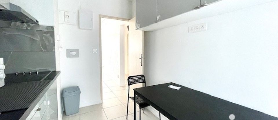 Appartement 3 pièces de 52 m² à Marseille (13009)