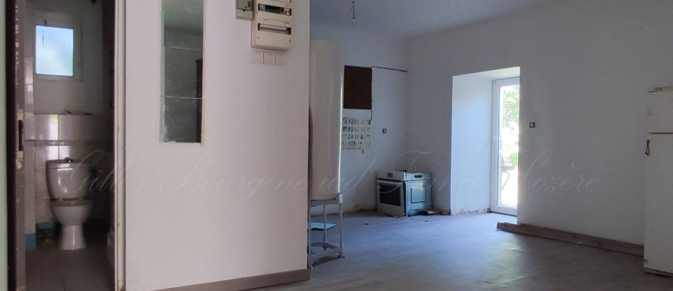 House 6 rooms of 120 m² in Barjac (48000)