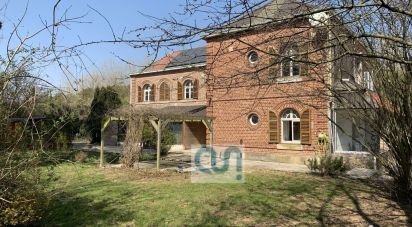 Maison 8 pièces de 280 m² à Marquion (62860)