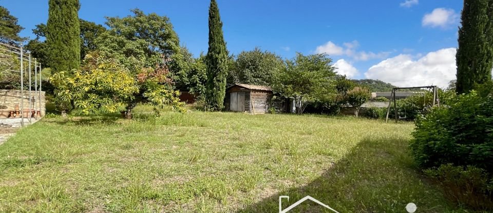 Bastide 10 pièces de 294 m² à Goudargues (30630)