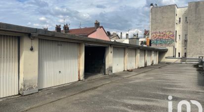 Parking/garage/box de 16 m² à Grenoble (38000)