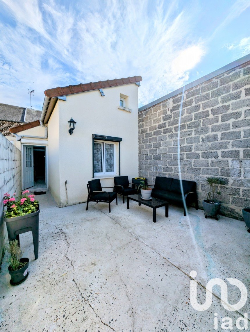 Maison de ville 4 pièces de 83 m² à Neuville-Saint-Amand (02100)