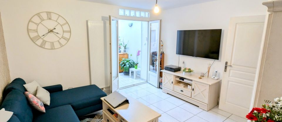 Maison de ville 4 pièces de 83 m² à Neuville-Saint-Amand (02100)