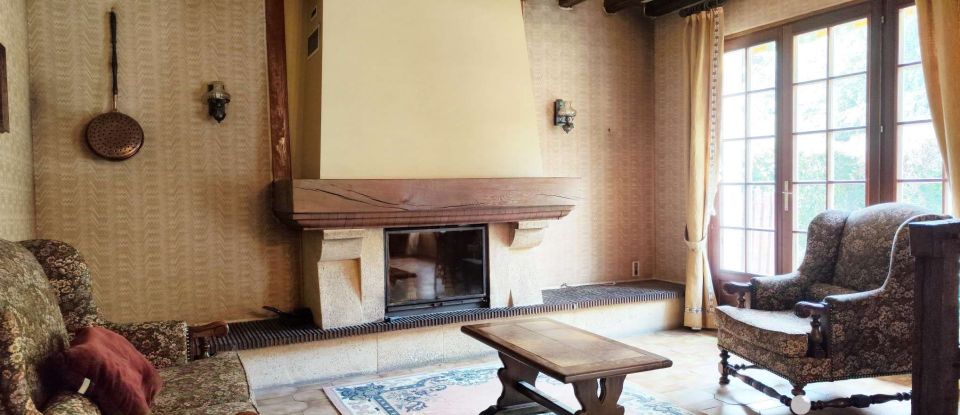 Traditional house 6 rooms of 174 m² in Troyes (10000)