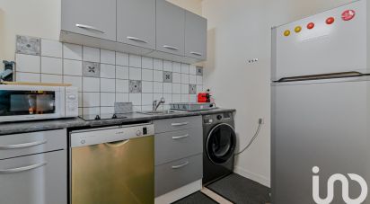 Appartement 4 pièces de 56 m² à Les Lilas (93260)