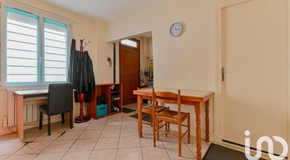 Appartement 4 pièces de 56 m² à Les Lilas (93260)