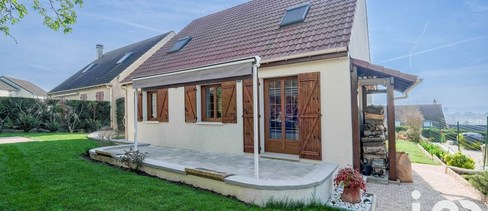 Maison traditionnelle 5 pièces de 120 m² à Crégy-lès-Meaux (77124)