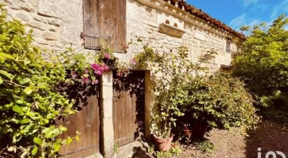 Maison 6 pièces de 157 m² à Fouquebrune (16410)