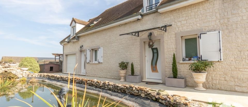 Maison traditionnelle 9 pièces de 206 m² à Flacourt (78200)