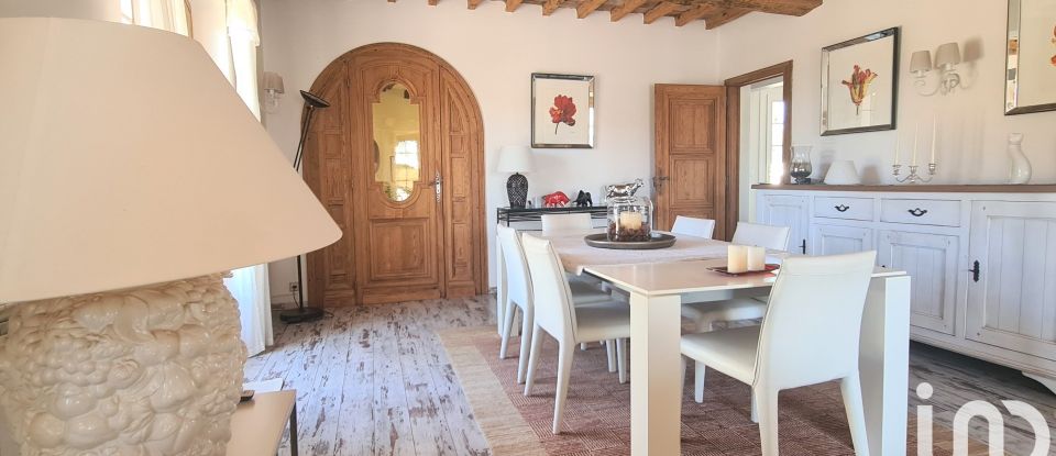 Mansion 8 rooms of 200 m² in Pézenas (34120)