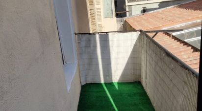 Appartement 4 pièces de 81 m² à Marseille (13006)