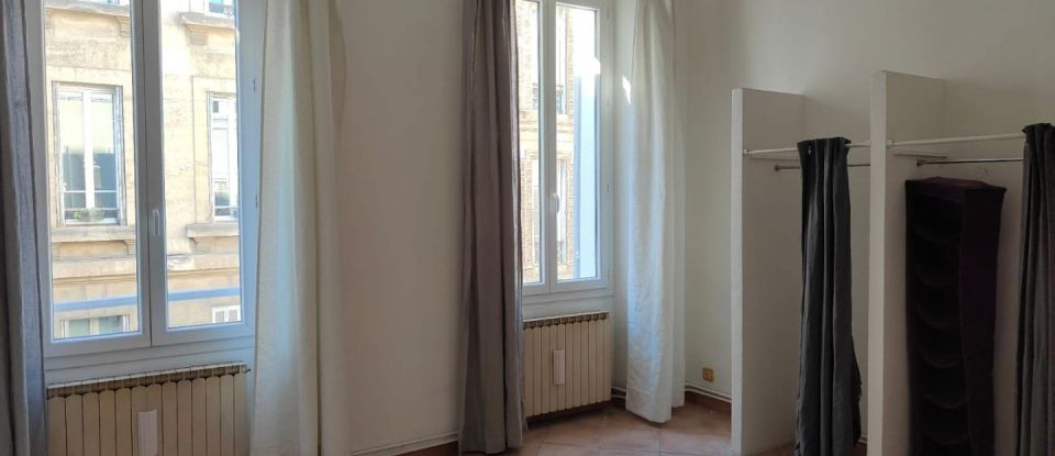 Apartment 4 rooms of 81 m² in Marseille (13006)