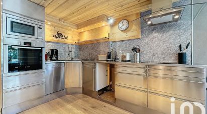 Appartement 6 pièces de 111 m² à Arâches-la-Frasse (74300)