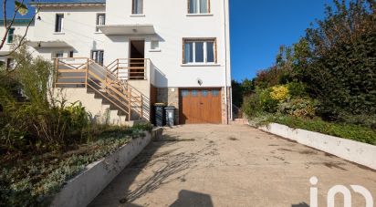 House 4 rooms of 77 m² in Montluçon (03100)