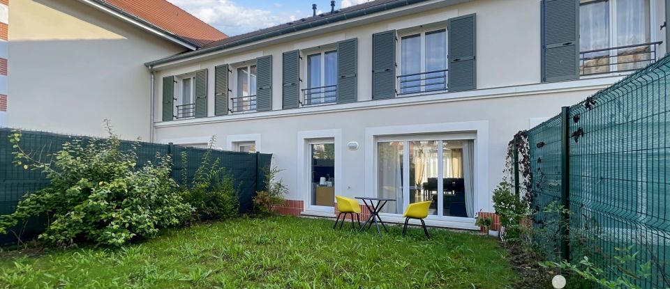 Maison 5 pièces de 84 m² à Nandy (77176)