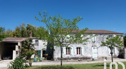 House 9 rooms of 260 m² in Vérines (17540)