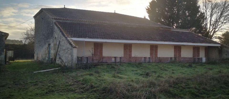 Maison 6 pièces de 165 m² à Laruscade (33620)