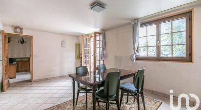 Maison traditionnelle 5 pièces de 119 m² à Stains (93240)