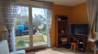 Apartment 2 rooms of 42 m² in Chartres (28000)