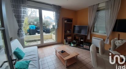 Apartment 2 rooms of 42 m² in Chartres (28000)