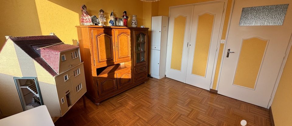 Maison 5 pièces de 130 m² à TÉTEGHEM (59229)