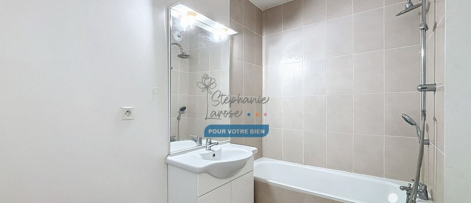 Appartement 2 pièces de 40 m² à Pontault-Combault (77340)