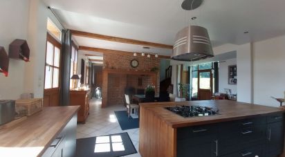 Maison 3 pièces de 110 m² à Huchenneville (80132)