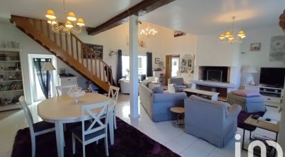 Longere 6 rooms of 513 m² in Le Ménil-Guyon (61170)