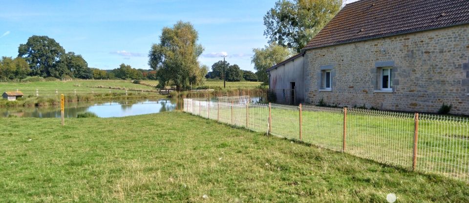 Longere 6 rooms of 513 m² in Le Ménil-Guyon (61170)