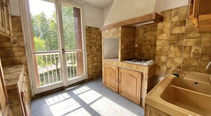 Appartement 4 pièces de 68 m² à Salon-de-Provence (13300)