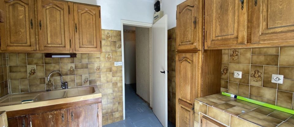 Appartement 4 pièces de 68 m² à Salon-de-Provence (13300)