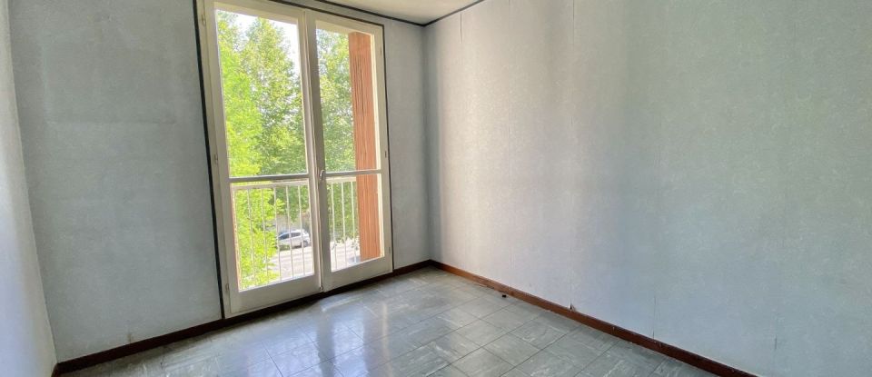 Appartement 4 pièces de 68 m² à Salon-de-Provence (13300)