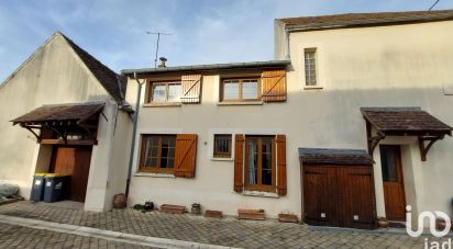 House 6 rooms of 117 m² in Villeblevin (89340)