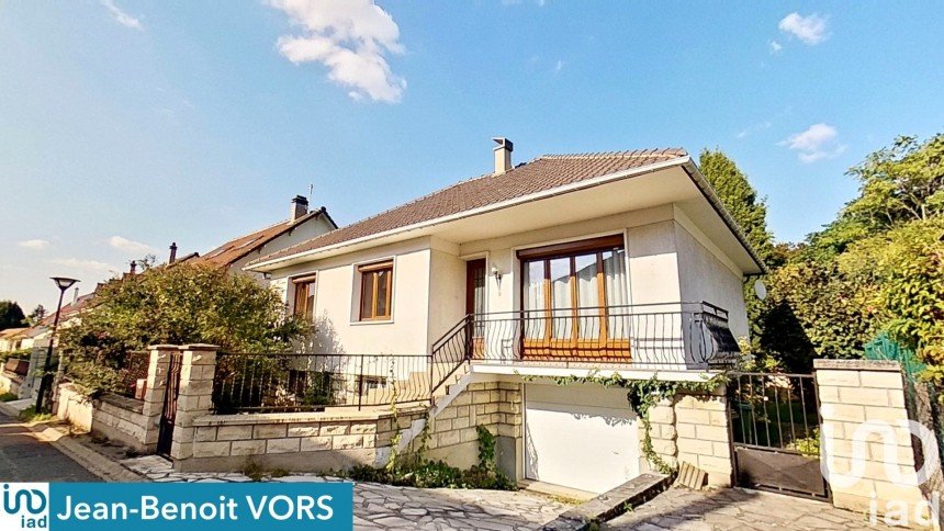 Maison 5 pièces de 95 m² à Viry-Châtillon (91170)